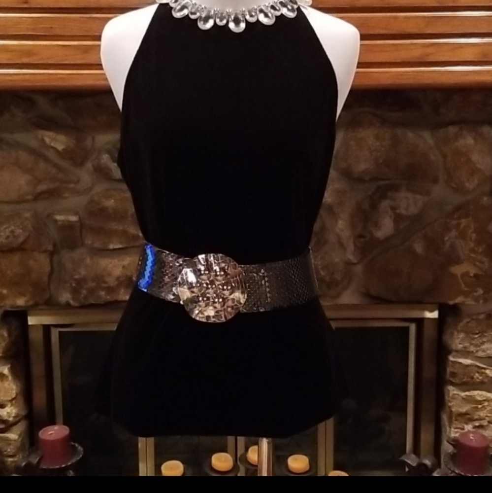 π₯Please Shareπ₯TOPS available in my closet - Picture 5 of 13